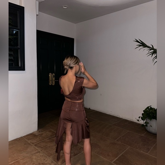 Coucoo UPSALA Top & Skirt in the color Tamarind Skin (Sparkly Brown) - Picture 2 of 3